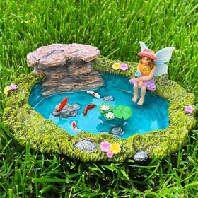 Mood Lab securely packaged figurines arrive safely for outdoor use.