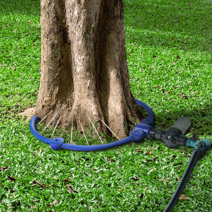 Moonoom 360-degree tree water sprinkler ring delivers uniform root watering.