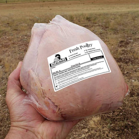 Morepack sturdy poultry label close-up highlighting professional product packaging.