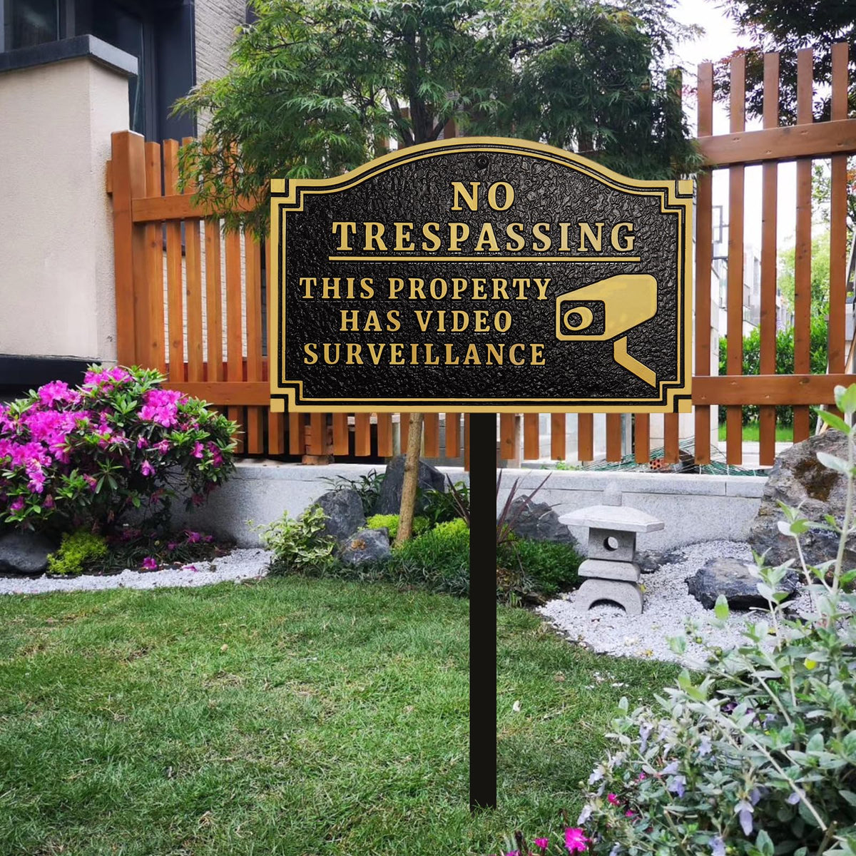 Morgtta heavy-duty yard sign on a stake boosts front-yard visibility.