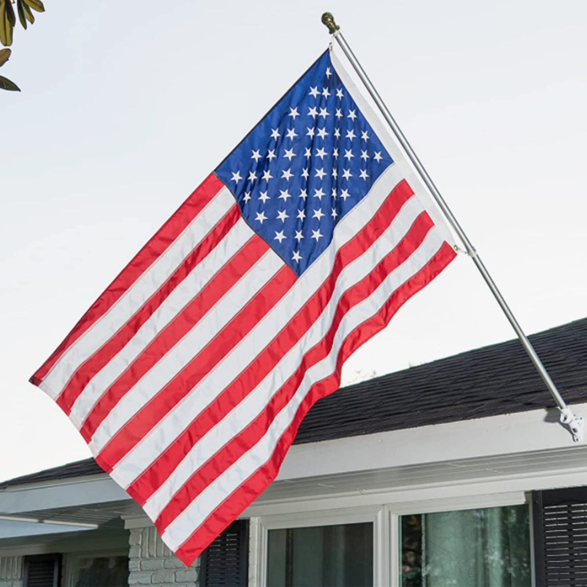 Mosprovie 2x3 US flag with canvas header and double stitching for frequent use