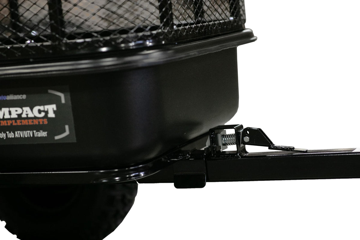 Heavy-duty 1,500 lb capacity helps haul soil, debris, and implements