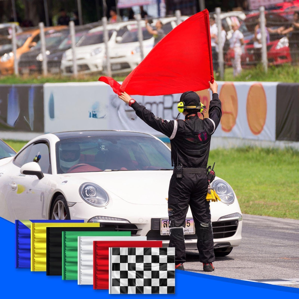 Moukeren green flag for start signals and course signaling