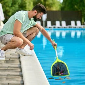 Mowend spa cleaning tool for neat, inviting waters