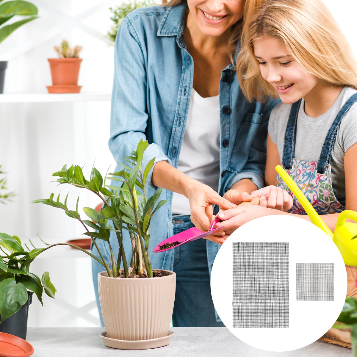 Mozeat Lens indoor outdoor use mesh keeps soil in pots.