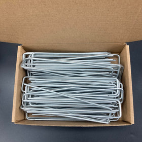 MPHKFDE galvanized stake resists rust for durable outdoor use.