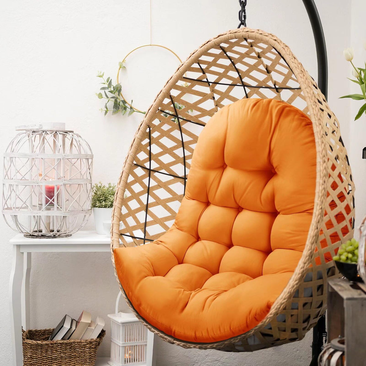 MQK cushion straps securing the chair for slip-free use