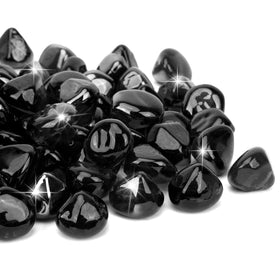 Mr. Fireglass diamond fire glass in onyx black delivers day-night sparkle for dramatic pits.