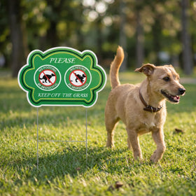 Mr. Pen sign set reduces dog traffic in yards.