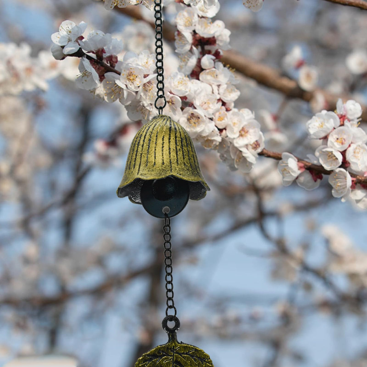 MrMrKura memorial wind chime evokes memories with subtle soothing tones.