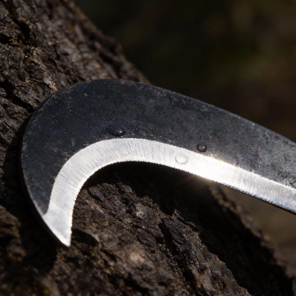Mrxxjz Small Machete Sickle precise edge for clean cuts.