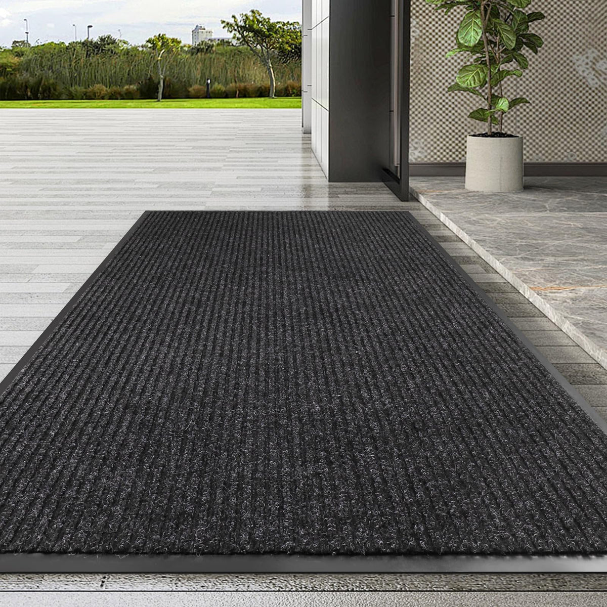 MTOUOCK low-profile mat blends with floors without creating a trip risk