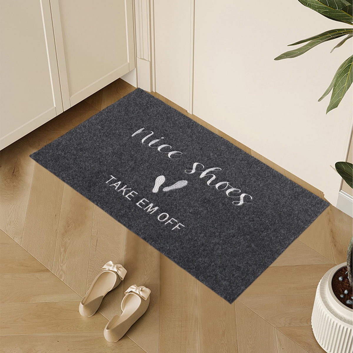 MTOUOCK welcome mat front door with embroidery traps dirt efficiently.