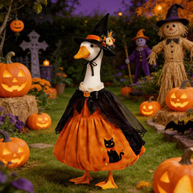 Mtsebmves Pumpkin Wizard goose clothes create a cohesive Halloween scene on the lawn.