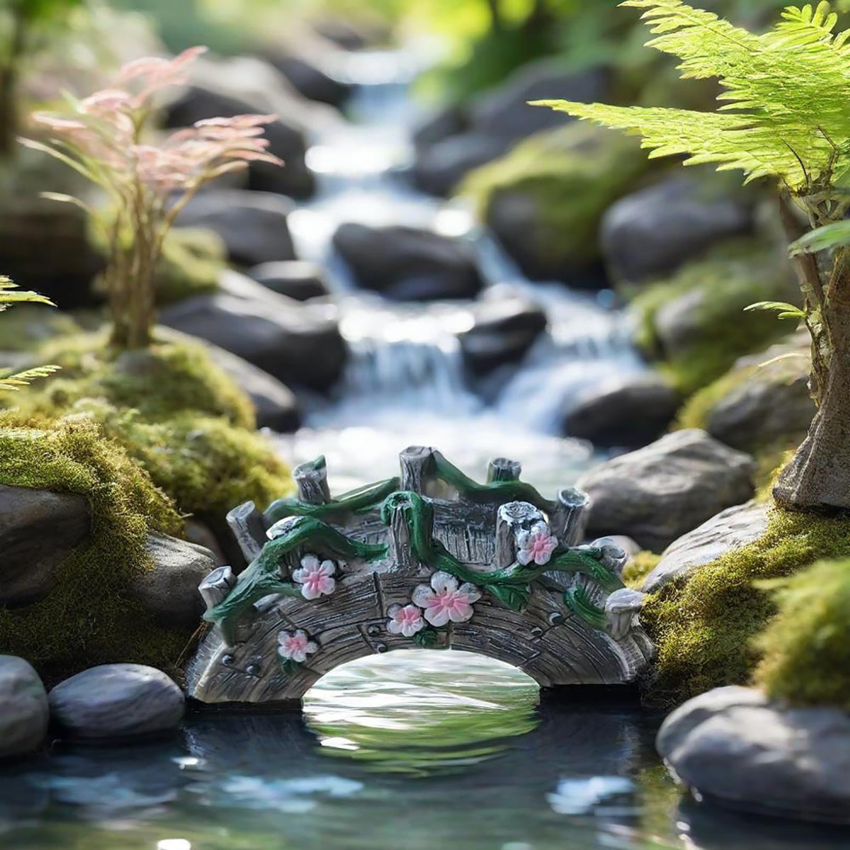MUAMAX Fairy Garden ornament with flower vines, decorates plant pots and aquariums.