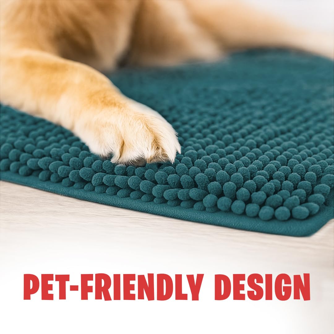 MudGuard Mat quick-dry chenille keeps dampness manageable after outdoor adventures.