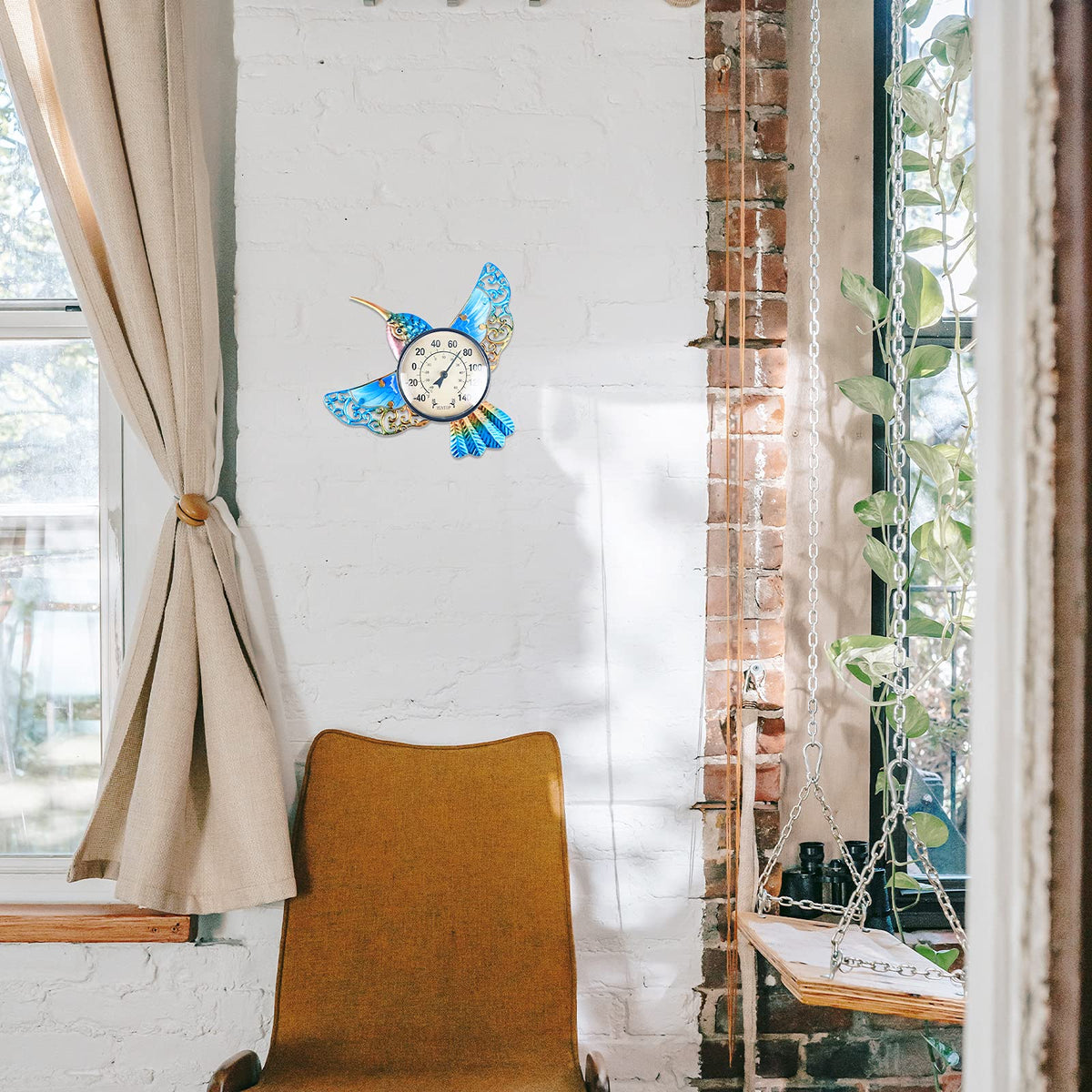 MUMTOP blue hummingbird design adds color to outdoor space