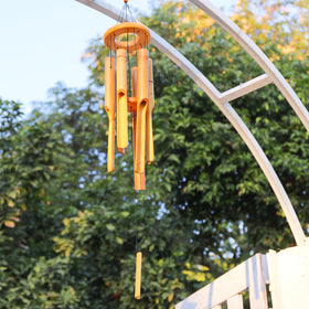 MUMTOP garden wind chimes add decorative charm while inviting relaxing nature sounds.