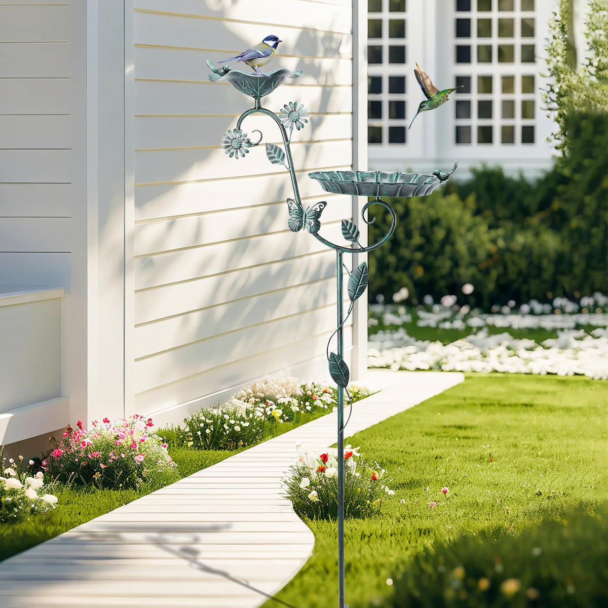 MUMTOP metal stake with leaf decoration elevates the garden and stabilizes.