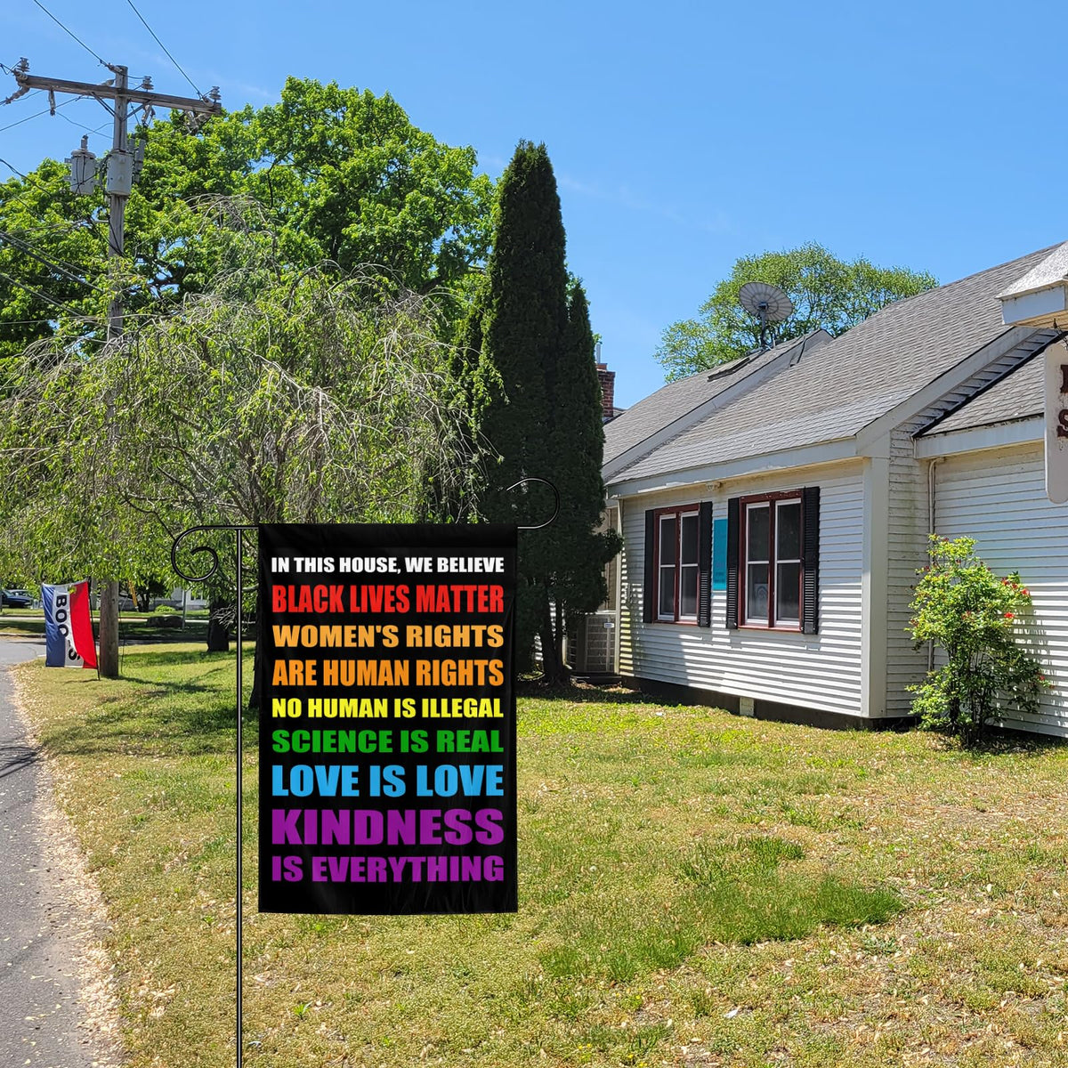 Muwodut Pride flag makes a thoughtful, inclusive gift for loved ones.