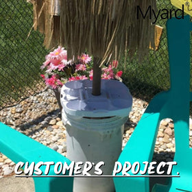 Myard small bag hangers provide tidy towel or pouch storage.