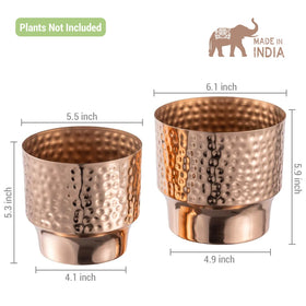 MyGift planter with bottom foot pads protecting surfaces during use.