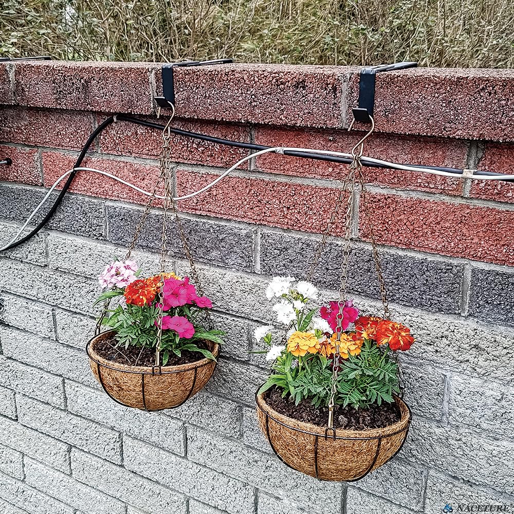 NACETURE convenient heavy-duty hanger for outdoor garden use