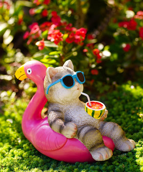 Nacome easy-to-install garden figurine plugs into daytime sun charging