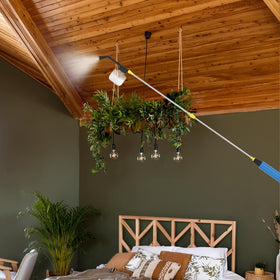 Nage-Bay gardening dusting tool ready for garden tasks