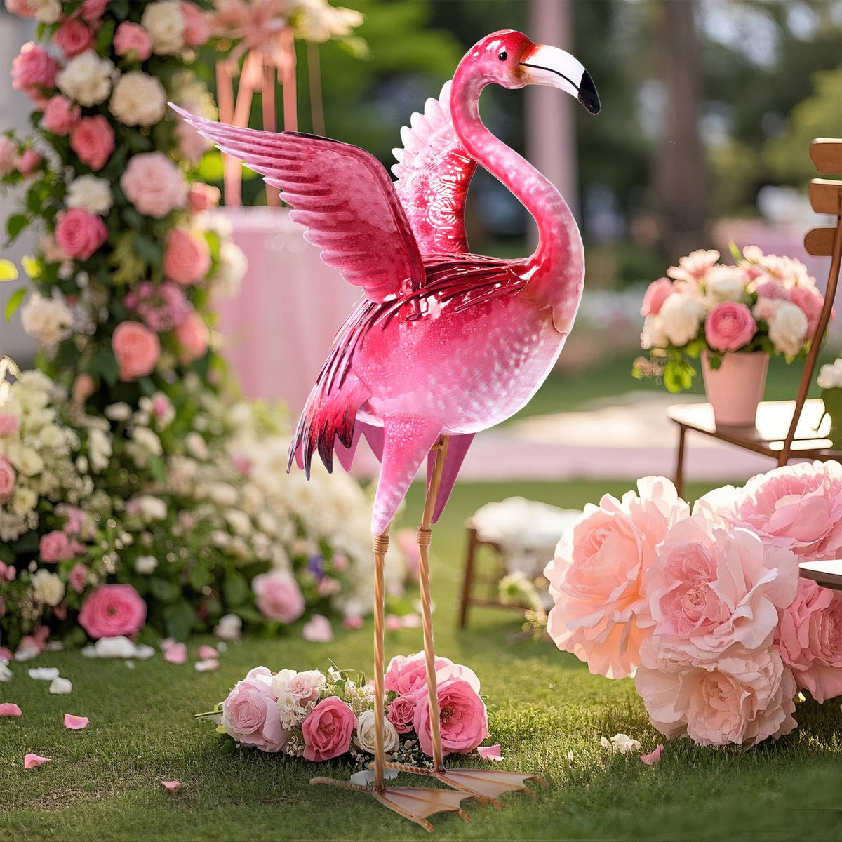 Natelf easy-assemble flamingo yard decor slides together for quick setup.
