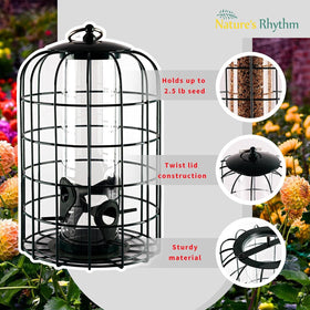 Nature's Rhythm four feeding ports enable simultaneous visits from multiple birds.