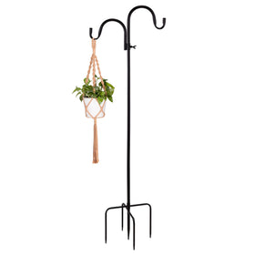 Navaris garden hanger stand ideal for lanterns or wreaths.