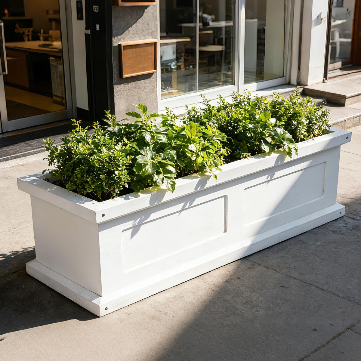 NAVREX versatile window box planter for exterior mounting