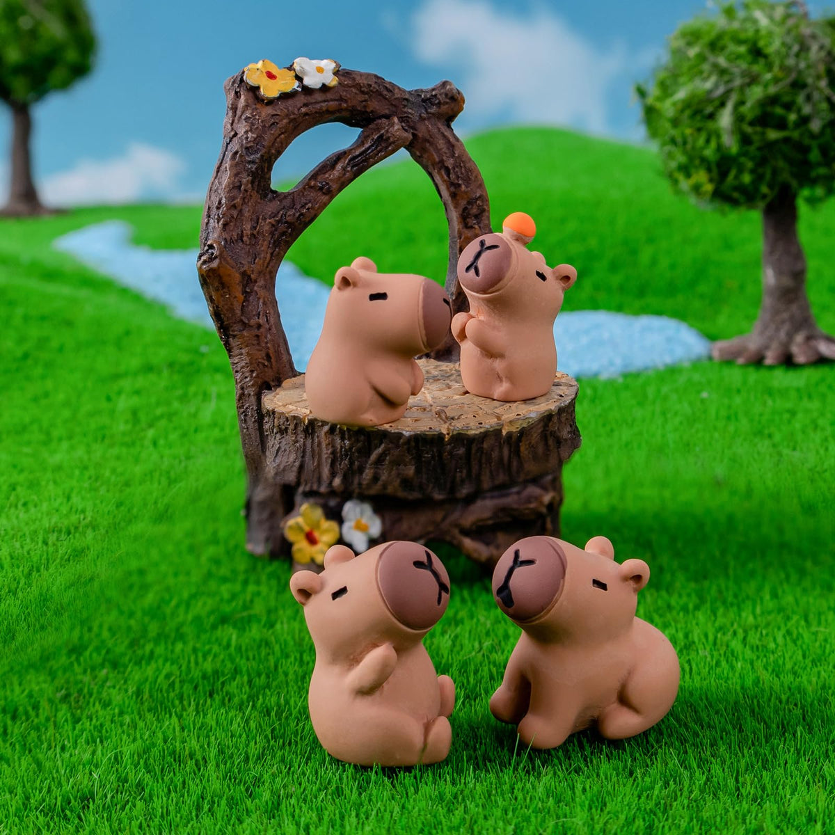 Nerfcareani capybara-micro-figures collection supports creative storytelling.