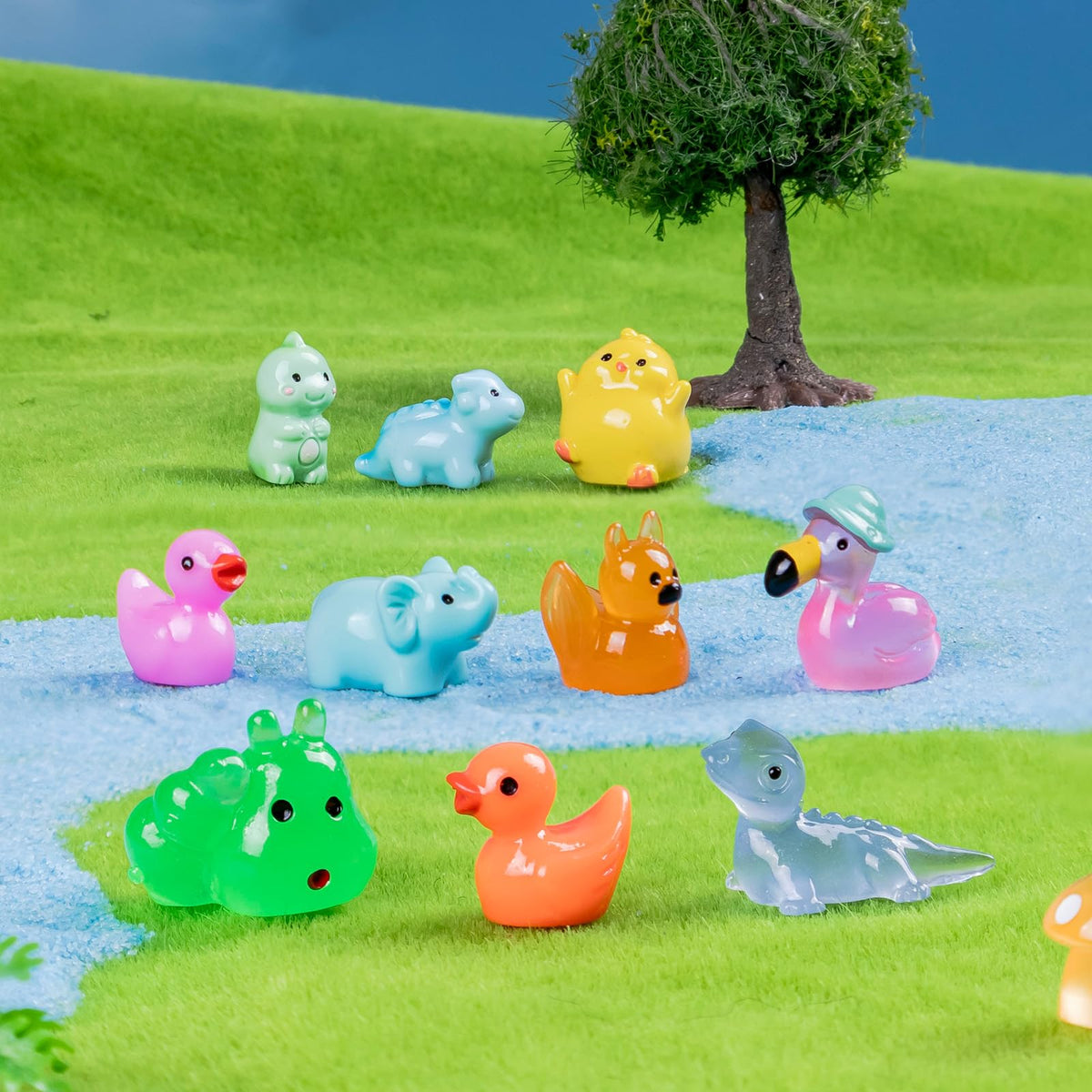 Nerfcareani tiny figures for DIY crafts and garden scenes.