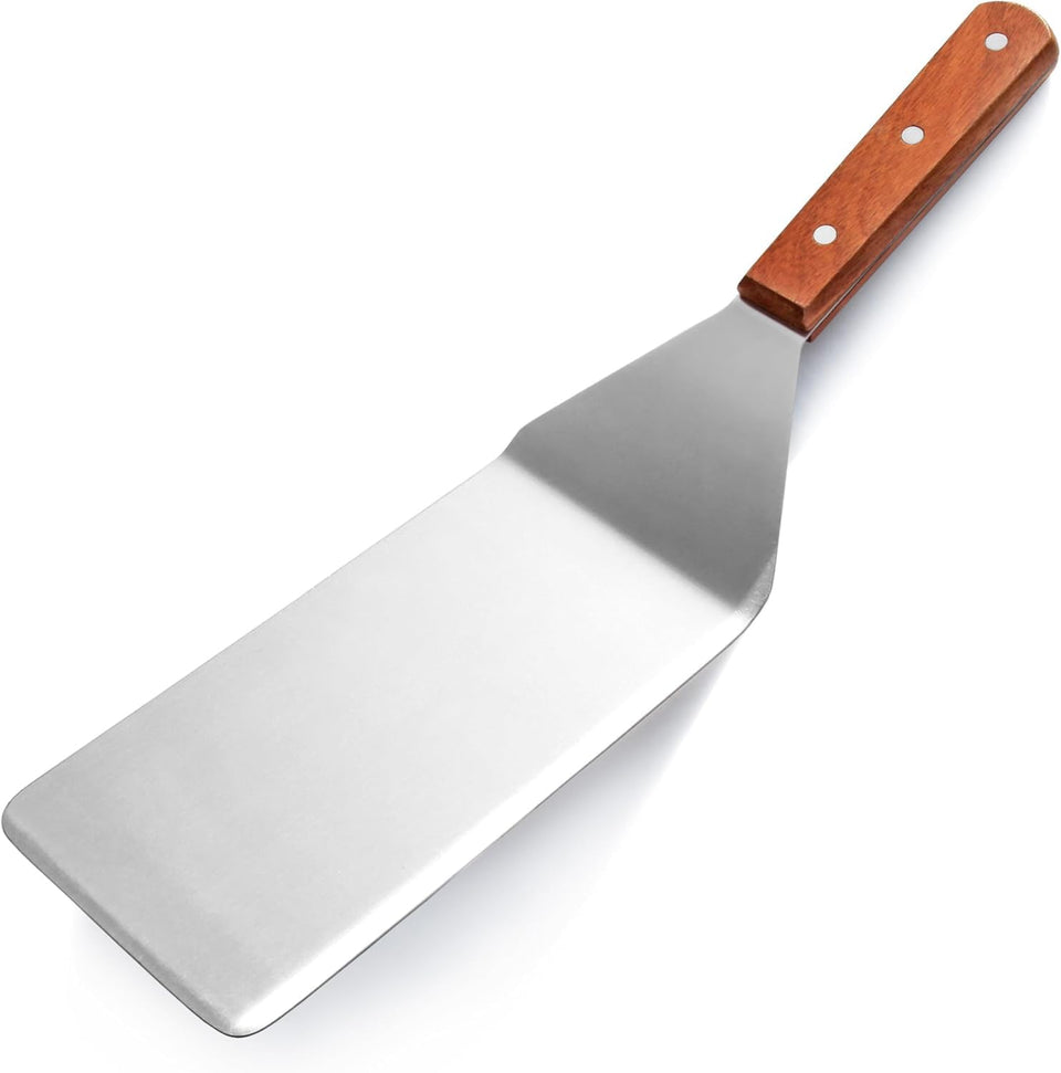 New Star Foodservice 36350 wood-handle grill turner with sturdy grip for heavy-duty grilling
