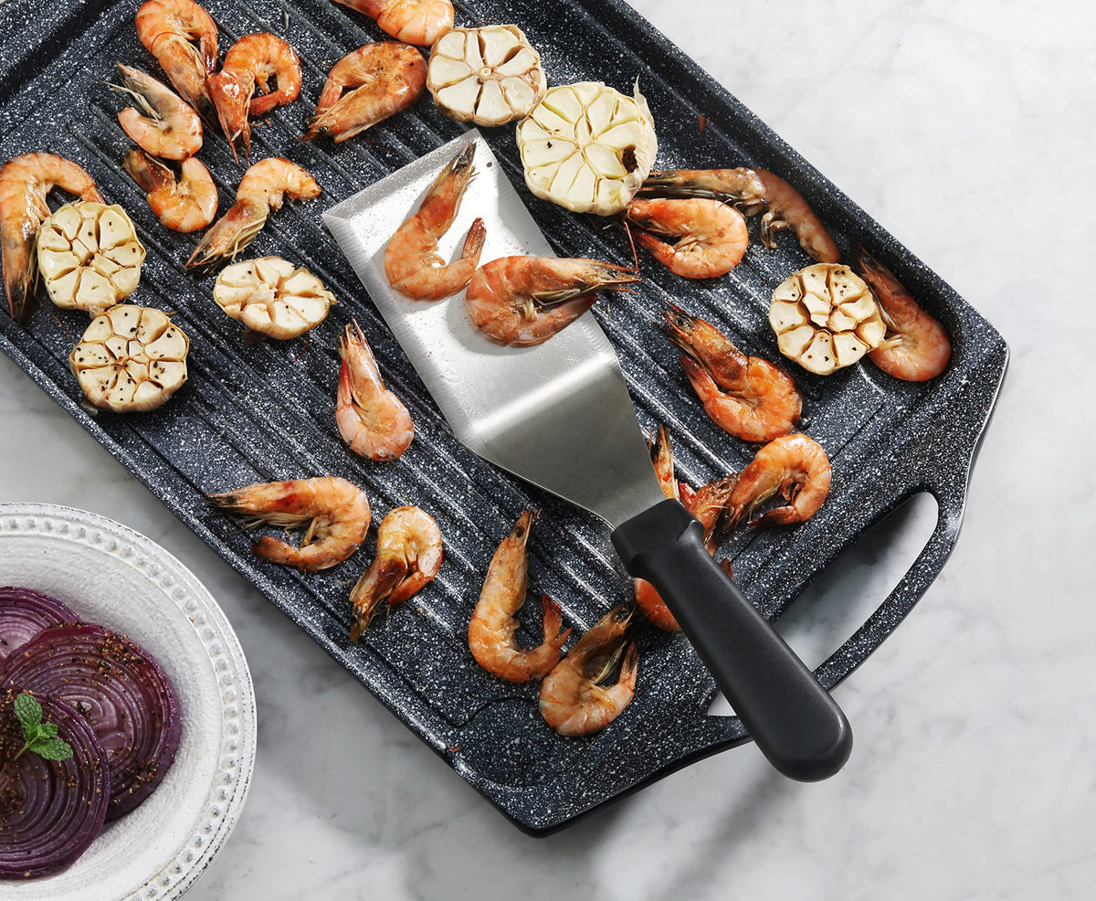 New Star commercial kitchen spatula designed for high-volume use