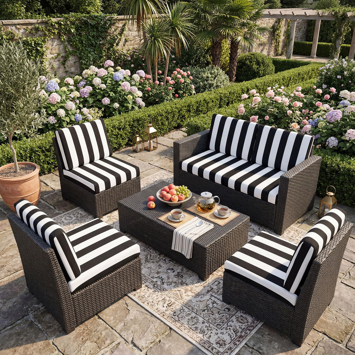 Newwiee stretch cushion cover with elastic edge demonstrates quick, secure fit for chairs.
