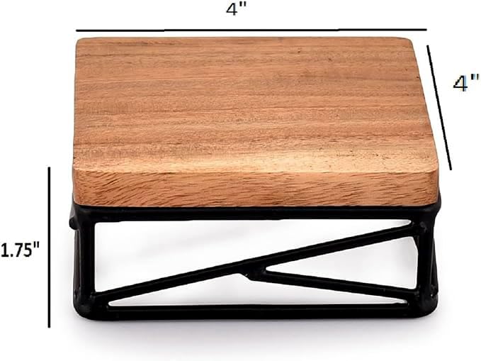 Plant stand use: NIRMAN Riser Square adds vertical interest to a display.