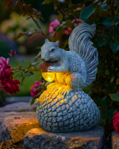 Norvylume solar garden squirrel on pinecone adds daytime charm to your yard