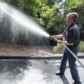NOVINO delivers about 60 GPM, suitable for large-volume watering and cooling tasks.