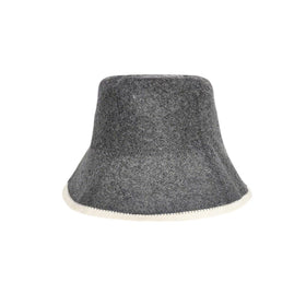 NOWHYX wool sauna hat soft felt cap for cooling comfort during long sessions.