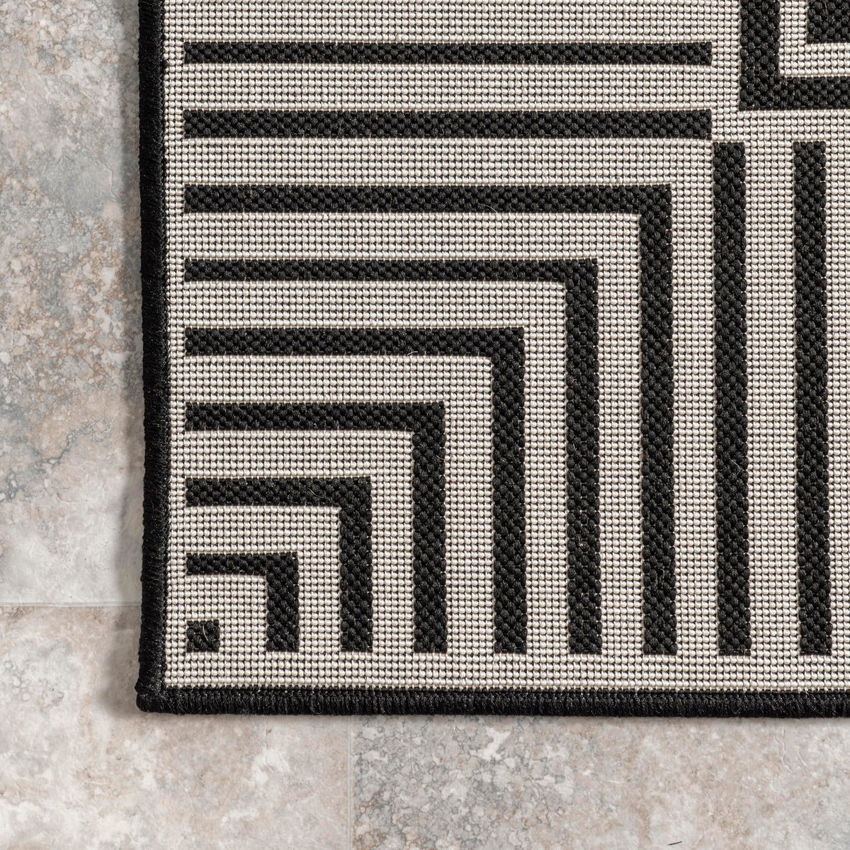 nuLOOM Asha stain-resistant fibers simplify quick cleanups after spills.