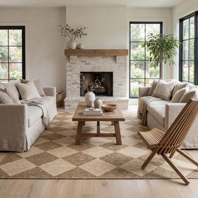 nuLOOM Sabina Diamond Trellis rug for outdoor use with easy cleaning and stain resistance.