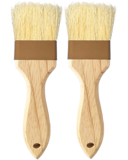 NXRACSH pastry brush with wooden handle for precise oil application