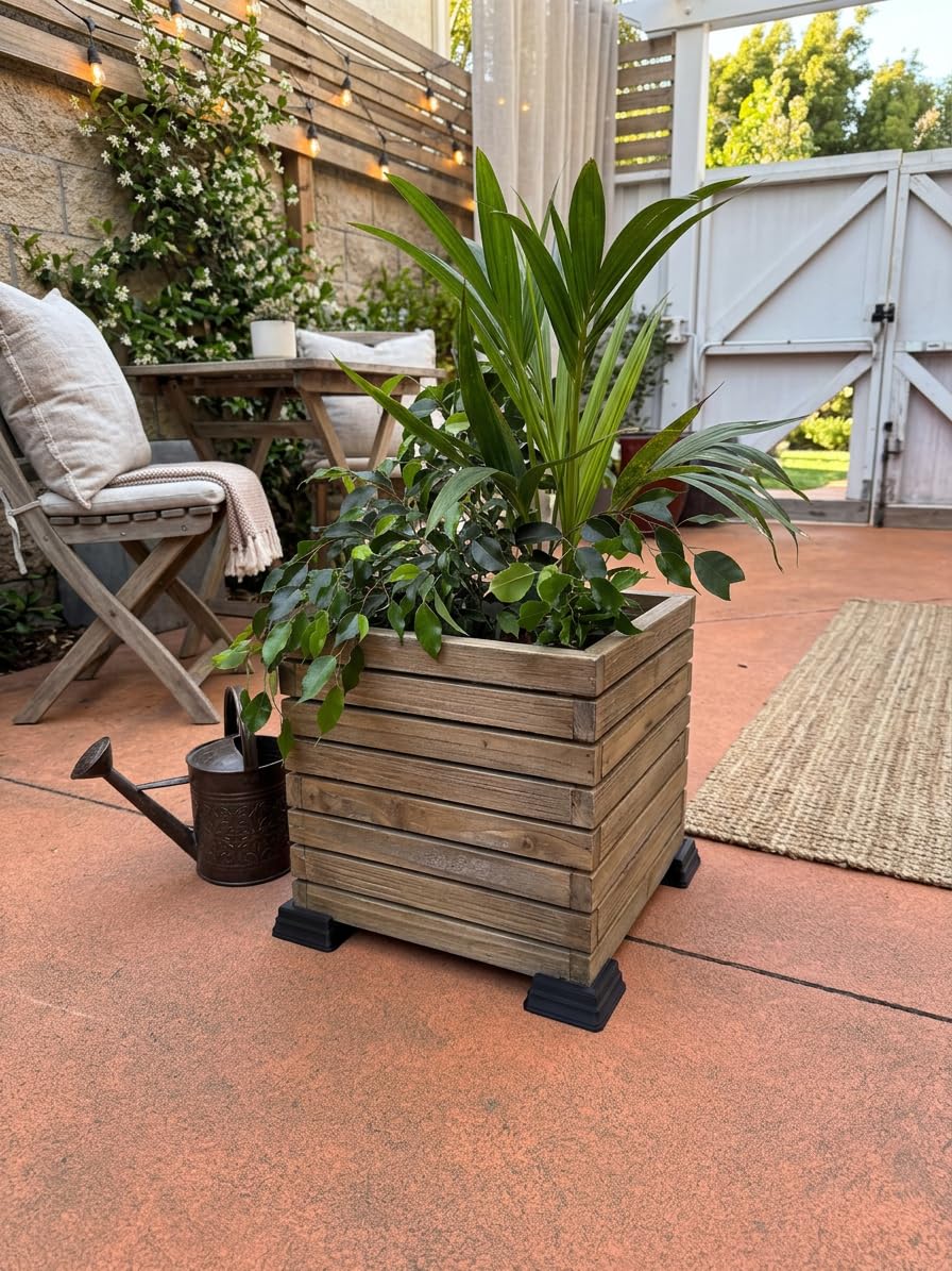 OAKENZ corner feet under square planter, improving drainage and protecting decks