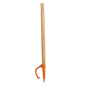 OAOLOWF ergonomic hardwood handle provides comfortable grip for winter work.