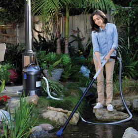 OASE PondoVac Classic with attachments for versatile wet and dry cleaning