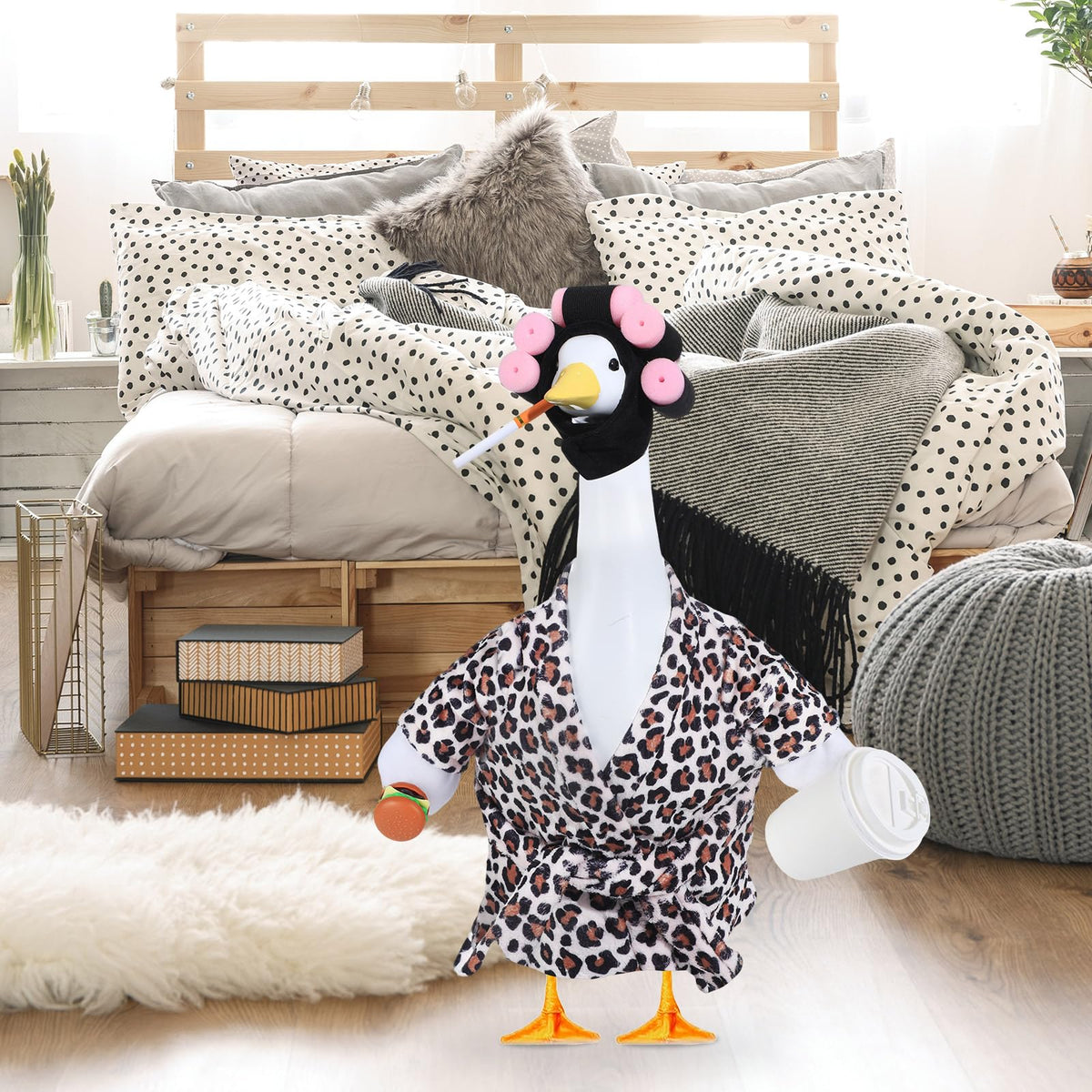 OBUSATT Leopard-print goose outfit brightens patios with eye-catching pattern.