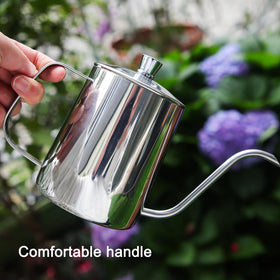 OFFIDIX indoor plant care set enables precise watering and easy maintenance